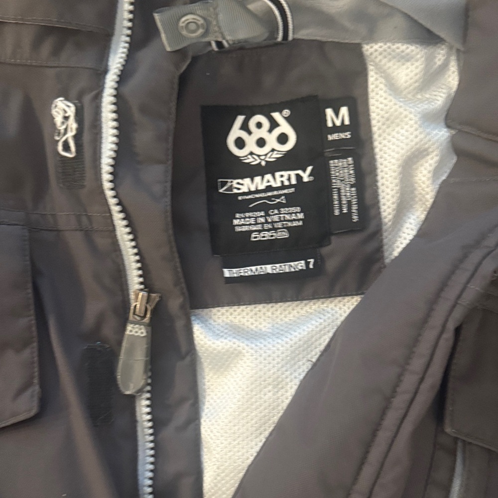 686 Men's Charcoal Raincoat - Picture 3 of 4